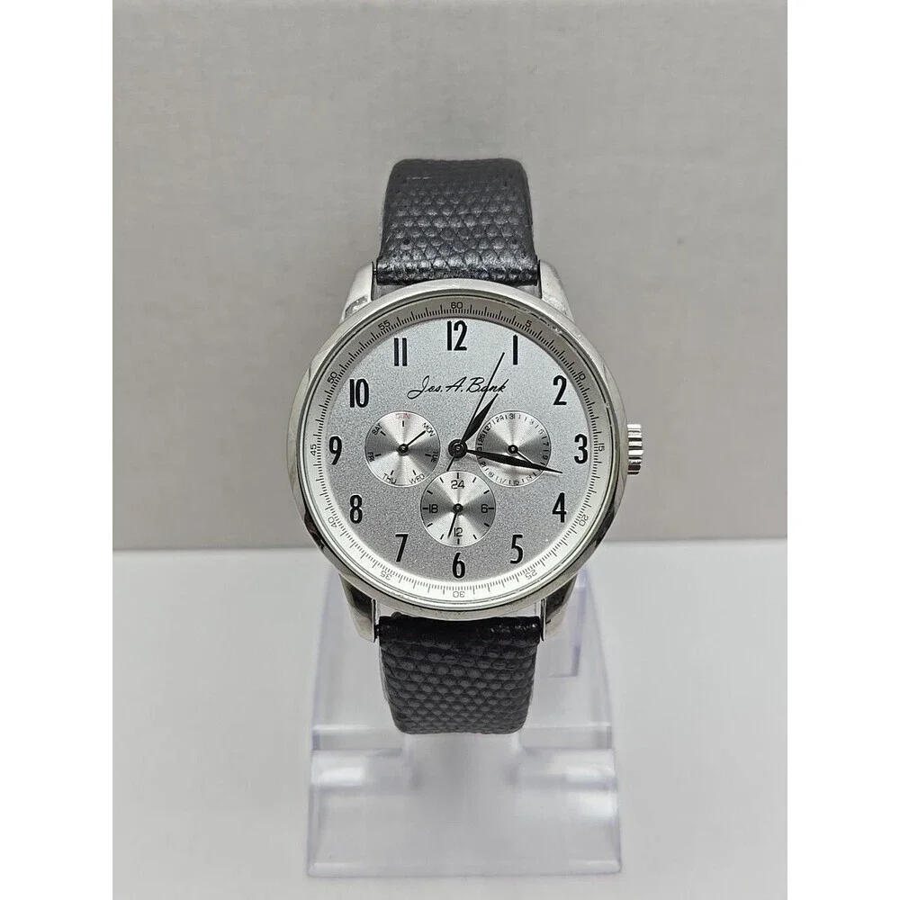 Jos A Bank Silver Dial Multifunction Mens Day Date 40mm Dress Watch New Battery